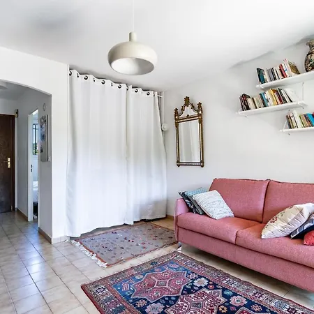 Superb One Bedroom With Ac And Garden Close To - Dodo Et Tartine Apartment